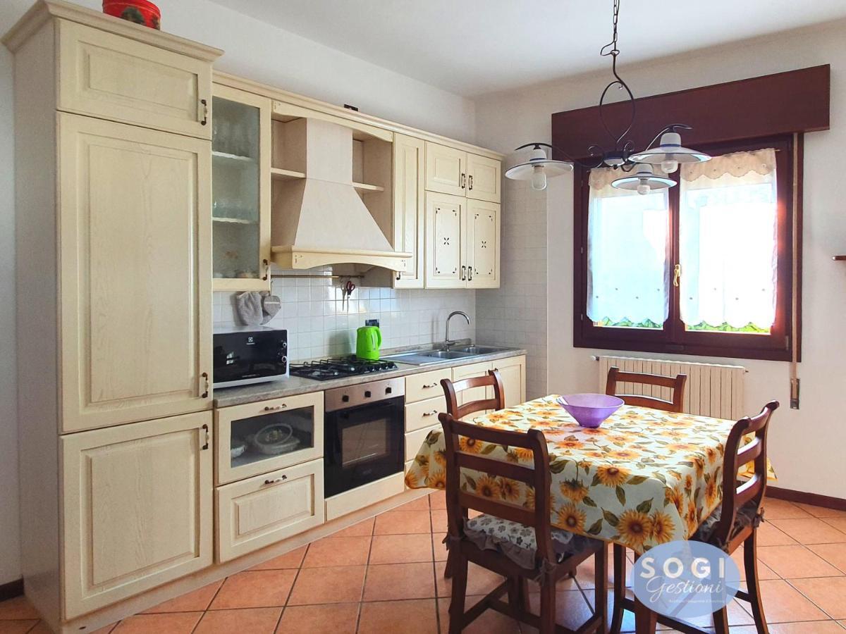 Casa Sbrindoli Apartment ลิโดดิเยโซโล ภายนอก รูปภาพ